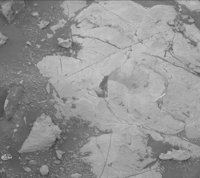 Sol 2123: Mast Camera (Mastcam)