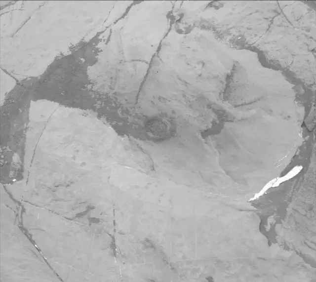 Sol 2123: Mast Camera (Mastcam)