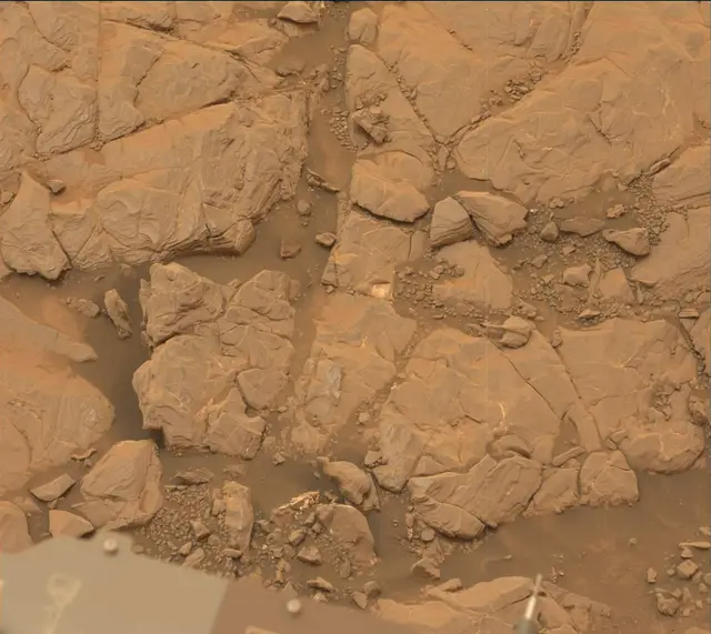Sol 2126: Mast Camera (Mastcam)