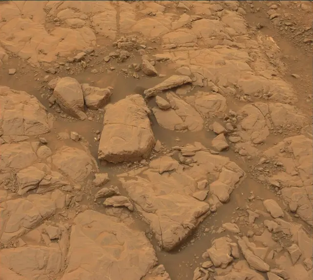 Sol 2126: Mast Camera (Mastcam)