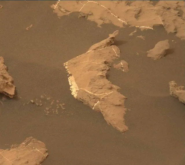Sol 2131: Mast Camera (Mastcam)