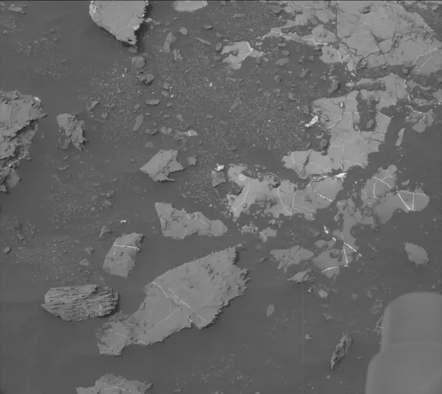 Sol 2132: Mast Camera (Mastcam)