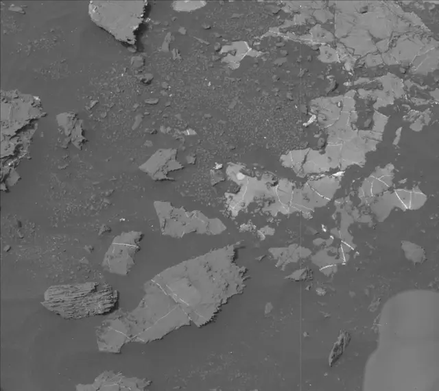 Sol 2132: Mast Camera (Mastcam)