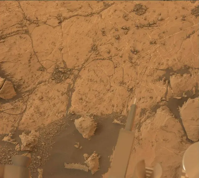 Sol 2132: Mast Camera (Mastcam)