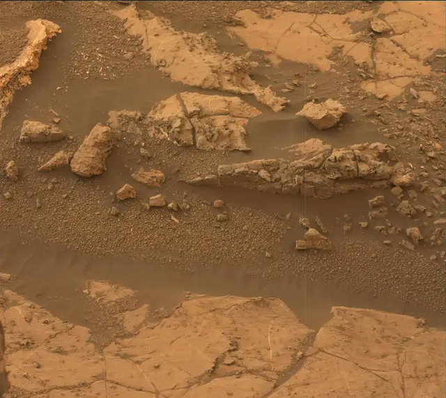 Sol 2132: Mast Camera (Mastcam)