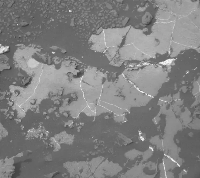 Sol 2132: Mast Camera (Mastcam)