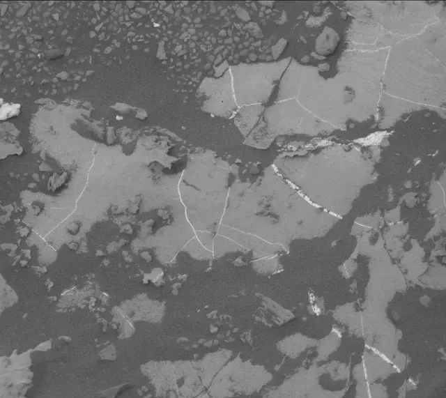 Sol 2132: Mast Camera (Mastcam)