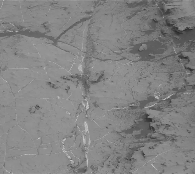 Sol 2132: Mast Camera (Mastcam)