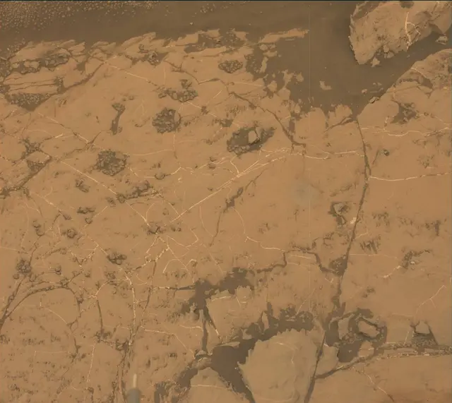 Sol 2135: Mast Camera (Mastcam)