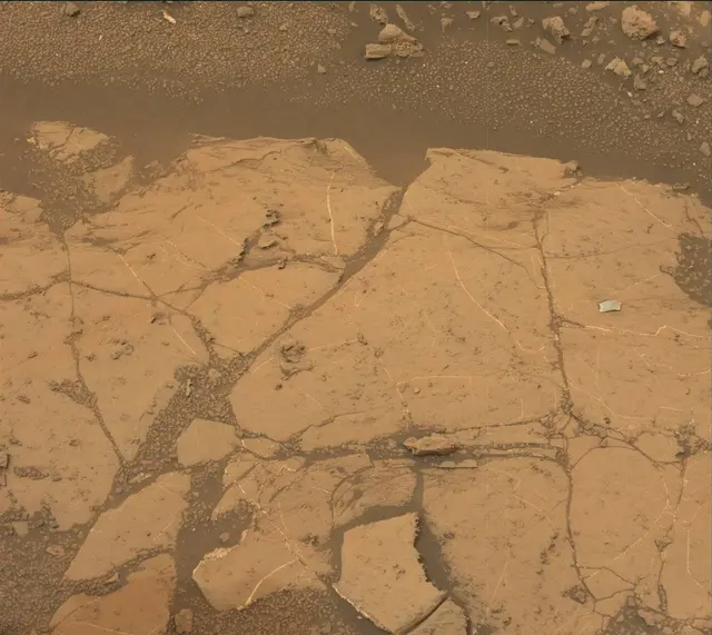 Sol 2135: Mast Camera (Mastcam)
