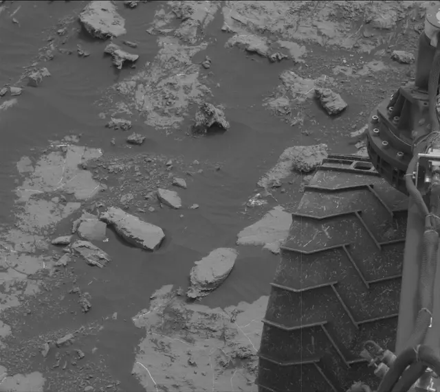 Sol 2137: Mast Camera (Mastcam)