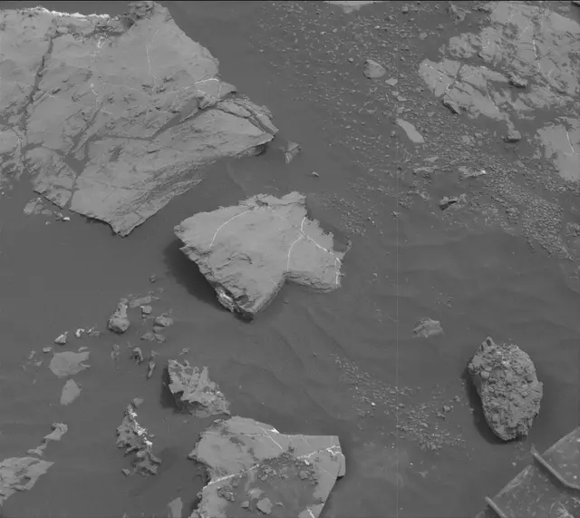 Sol 2137: Mast Camera (Mastcam)