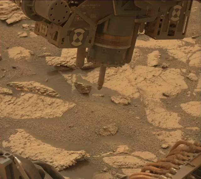 Sol 2137: Mast Camera (Mastcam)