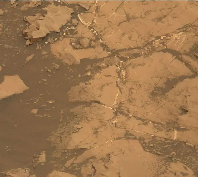 Sol 2137: Mast Camera (Mastcam)