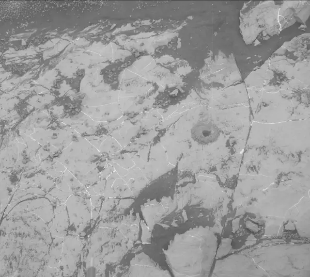 Sol 2138: Mast Camera (Mastcam)