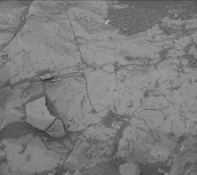 Sol 2138: Mast Camera (Mastcam)