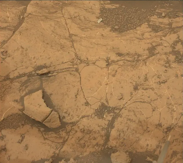 Sol 2138: Mast Camera (Mastcam)