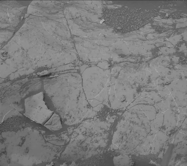 Sol 2138: Mast Camera (Mastcam)