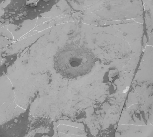 Sol 2138: Mast Camera (Mastcam)