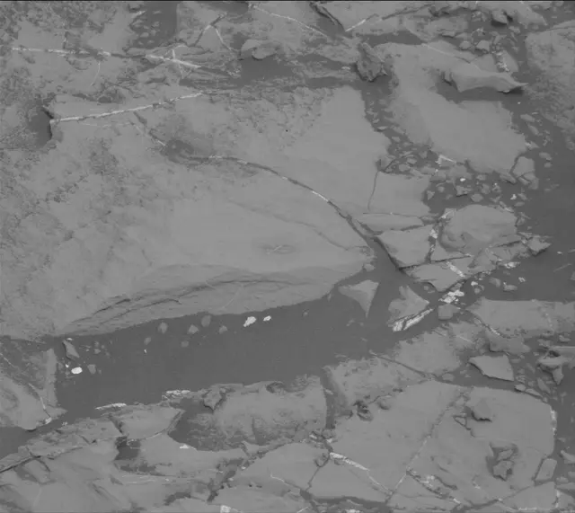 Sol 2142: Mast Camera (Mastcam)