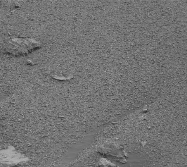 Sol 2146: Mast Camera (Mastcam)