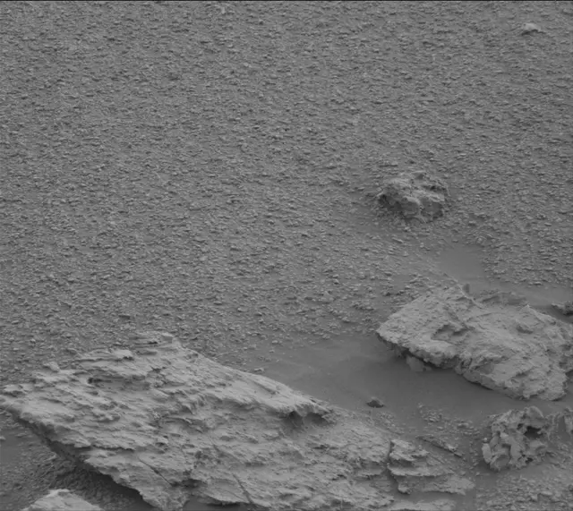 Sol 2146: Mast Camera (Mastcam)