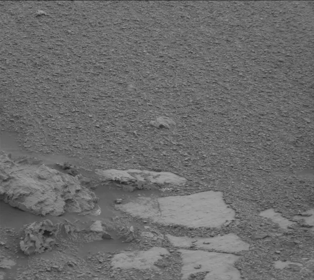 Sol 2146: Mast Camera (Mastcam)