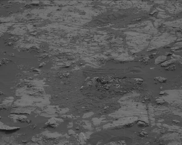 Sol 2147: Mast Camera (Mastcam)