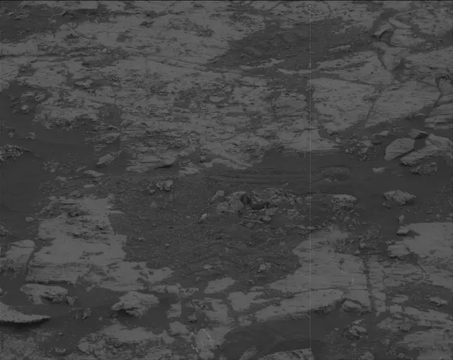 Sol 2147: Mast Camera (Mastcam)