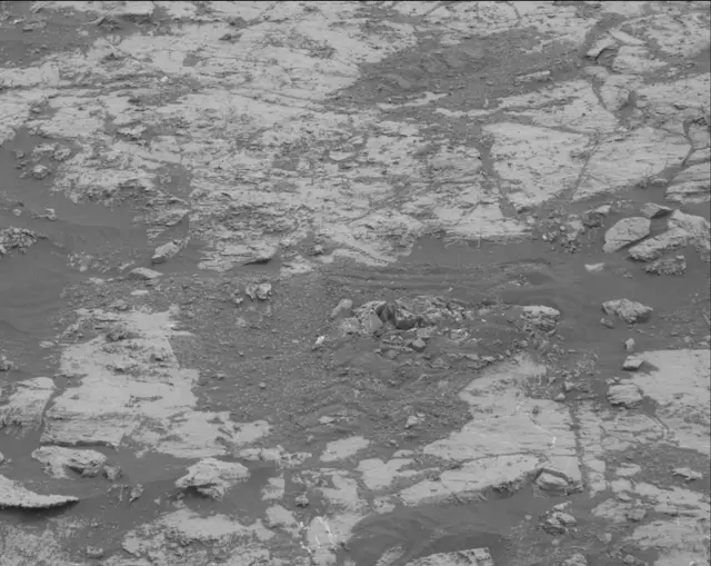 Sol 2147: Mast Camera (Mastcam)