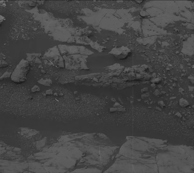 Sol 2147: Mast Camera (Mastcam)