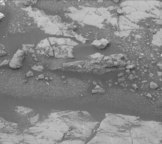 Sol 2147: Mast Camera (Mastcam)