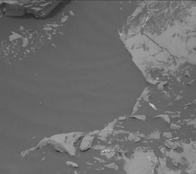 Sol 2147: Mast Camera (Mastcam)