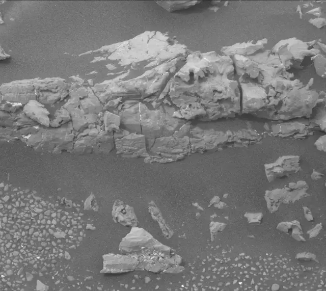 Sol 2147: Mast Camera (Mastcam)