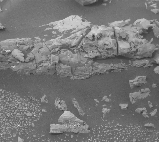 Sol 2147: Mast Camera (Mastcam)
