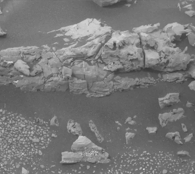 Sol 2147: Mast Camera (Mastcam)