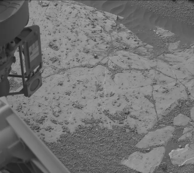 Sol 2152: Mast Camera (Mastcam)