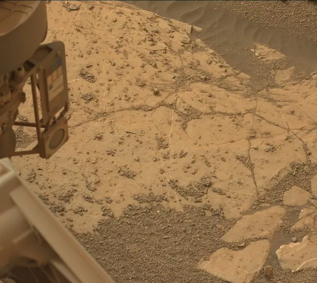 Sol 2152: Mast Camera (Mastcam)