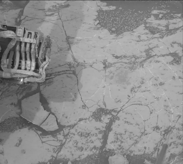 Sol 2153: Mast Camera (Mastcam)