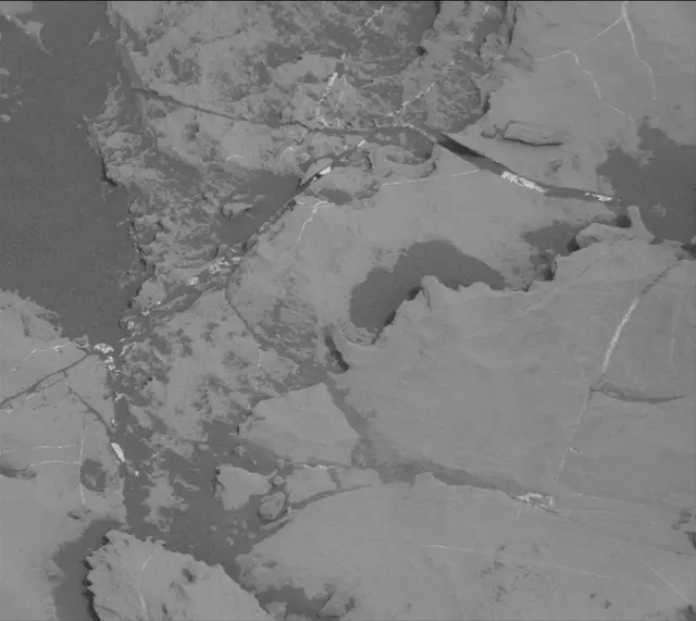 Sol 2153: Mast Camera (Mastcam)