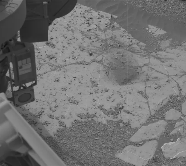 Sol 2154: Mast Camera (Mastcam)