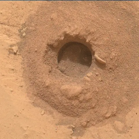 Sol 2154: Mars Hand Lens Imager (MAHLI)