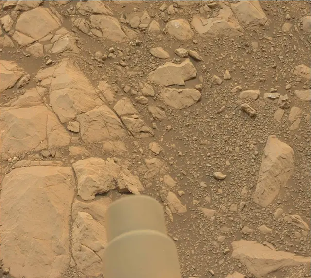 Sol 2157: Mast Camera (Mastcam)
