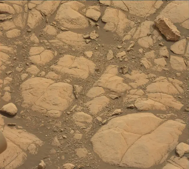 Sol 2157: Mast Camera (Mastcam)