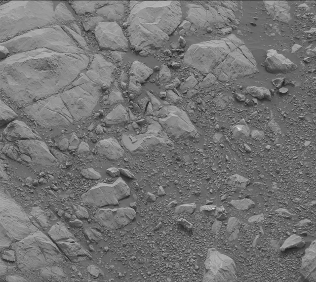 Sol 2157: Mast Camera (Mastcam)