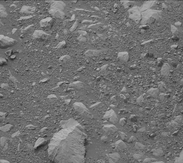 Sol 2157: Mast Camera (Mastcam)
