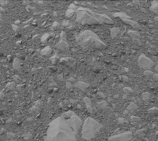 Sol 2157: Mast Camera (Mastcam)