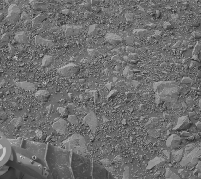 Sol 2157: Mast Camera (Mastcam)