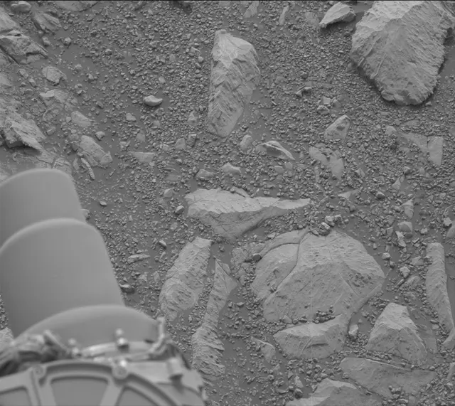 Sol 2157: Mast Camera (Mastcam)