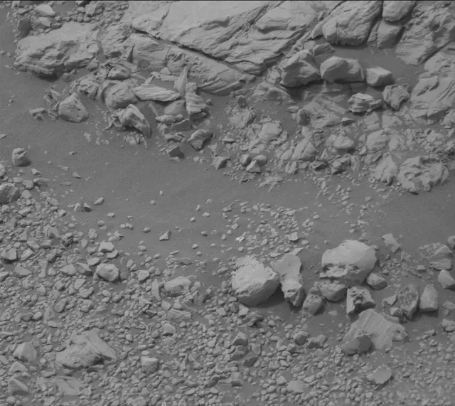Sol 2157: Mast Camera (Mastcam)